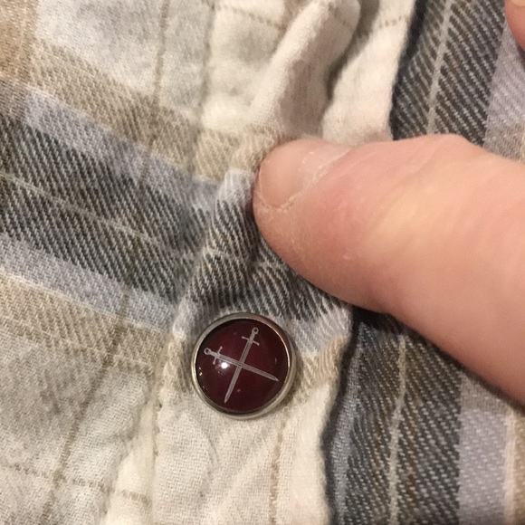 Drill size Large button up shirt - Picture 7 of 7